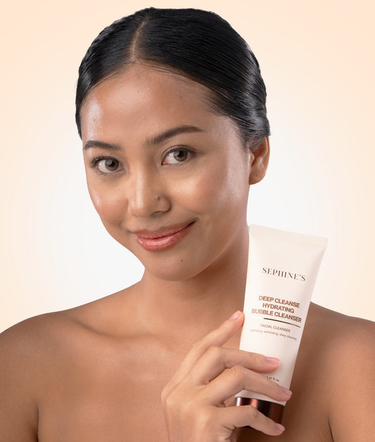 The Secret To Shine-Free Skin Starts With The Right Cleanser